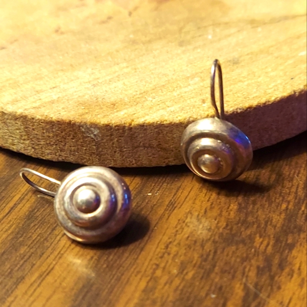 Vintage Handmade Thai Sterling Silver Earrings - 925 MWS Thai jewelry ✨️ 😍